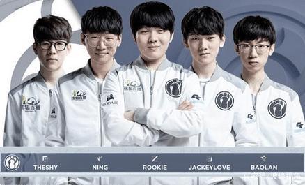 试图在国际 试图在国际