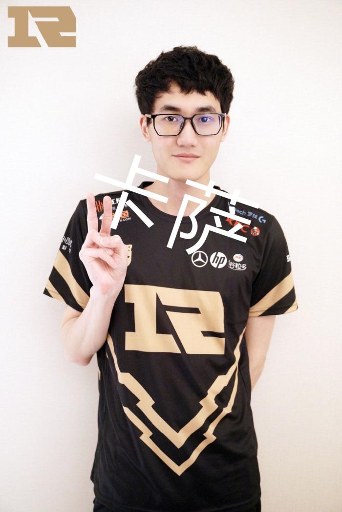 谁能把第一 谁能把第一